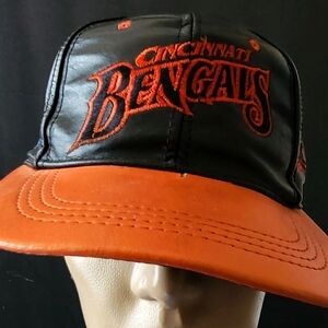 Vintage 90s Cincinnati Bengals Leather Nfl Snapback Hat